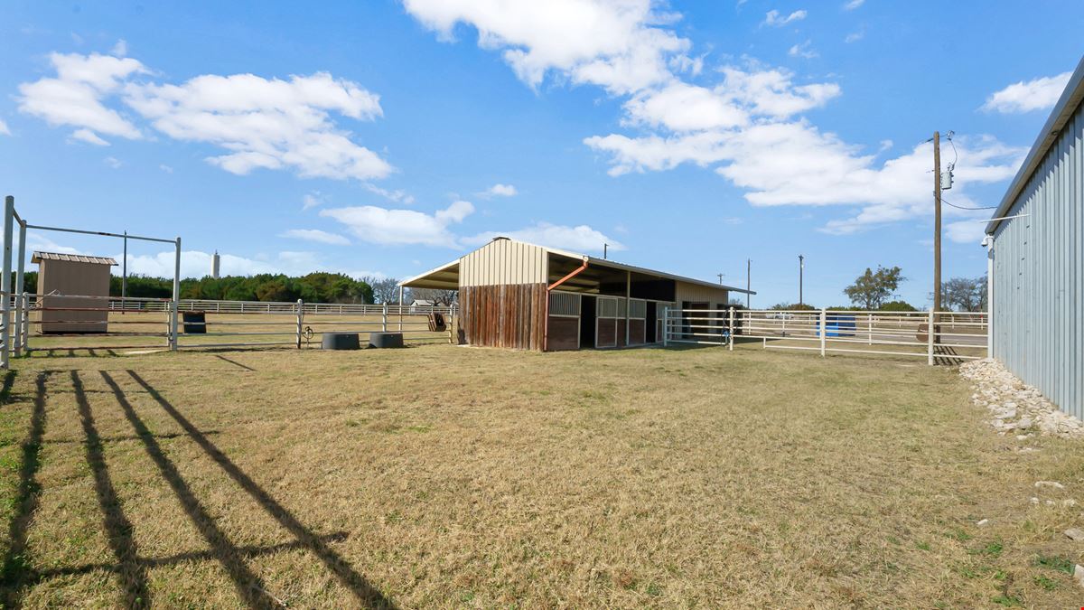 FLEXIBLE MIXED-USE PROPERTY