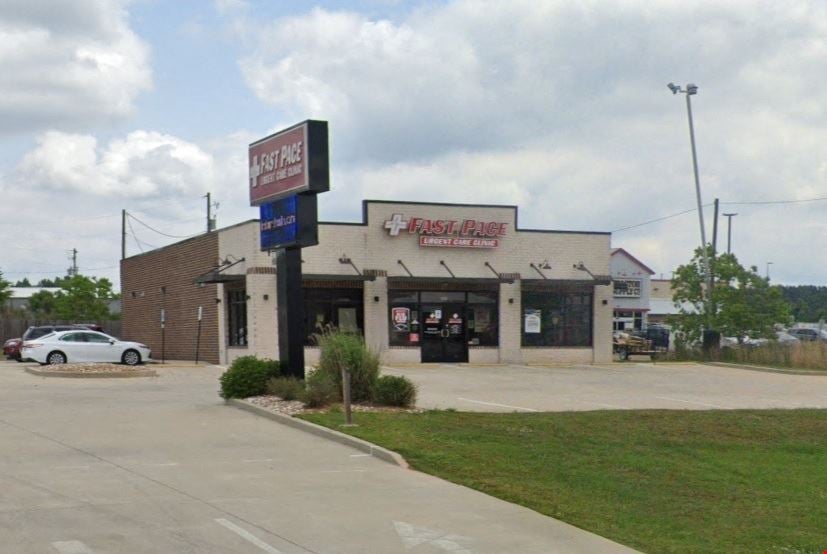 3,600 SF Retail/Medical Space | Sublease | Magee, MS