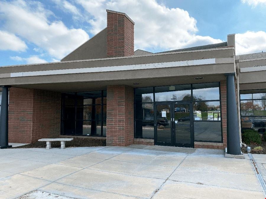 Eagle Run Square