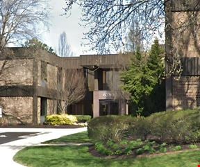6330 Lamar Ave
