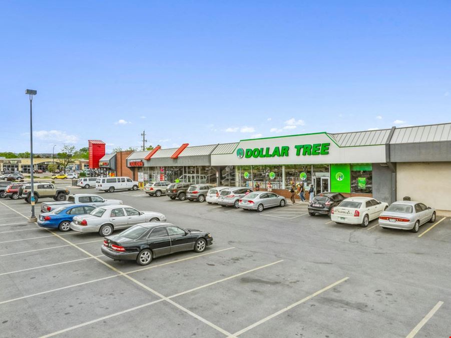 Cottonwood Plaza