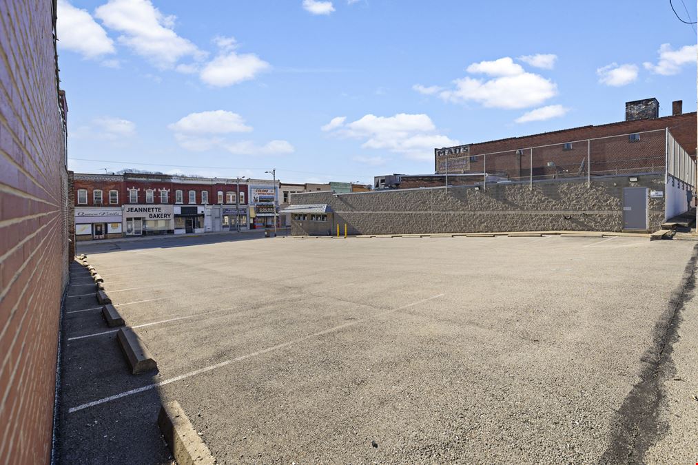 Former Rite Aid