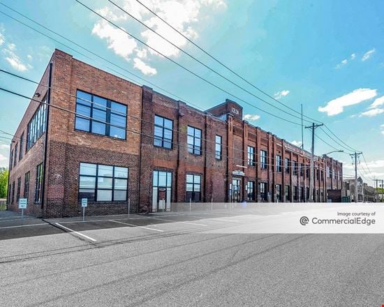 Preview of Office space for Rent at 1331 NE Tyler Street