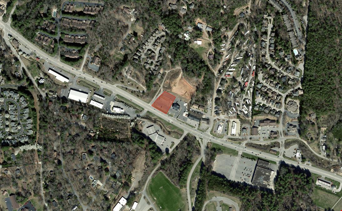 Ground Lease or Build-To-Suite Opportunity on Charlotte HWY