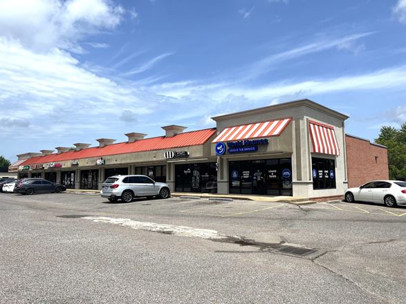 Preview of Retail space for Rent at 3042-3058 Goodman Road