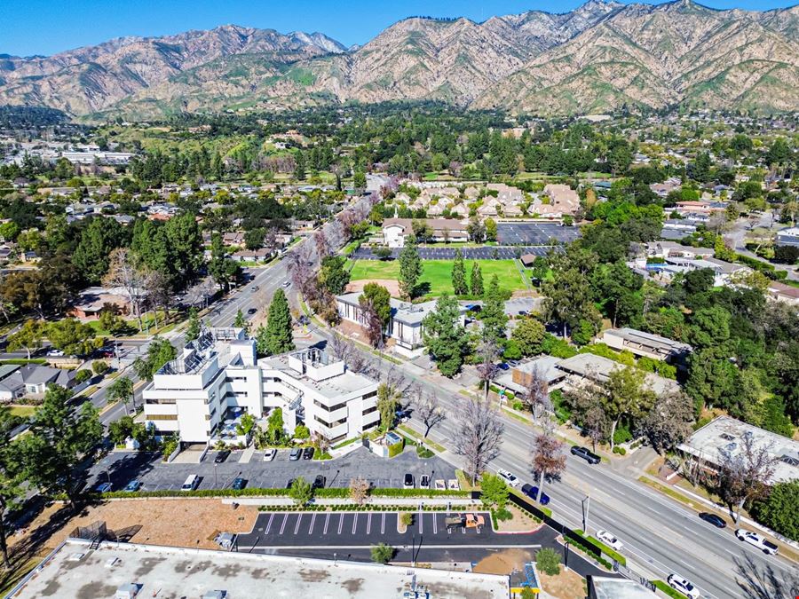 670 N Rosemead Blvd, Pasadena