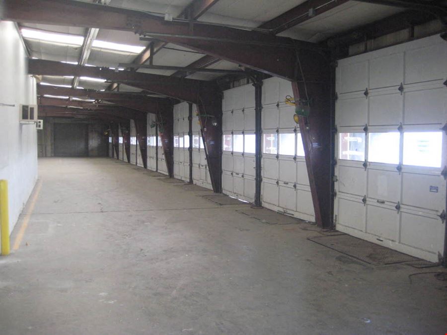 1,000 SF Warehouse/Storage