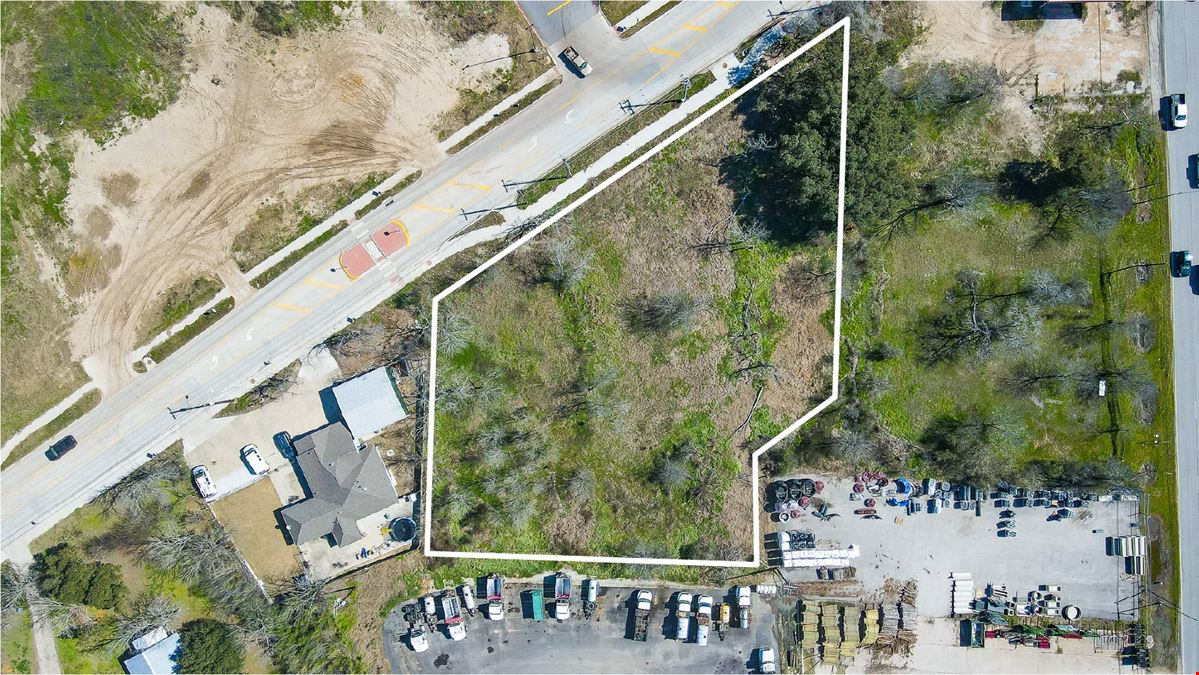 1910 & 2006 Old Hearne Rd