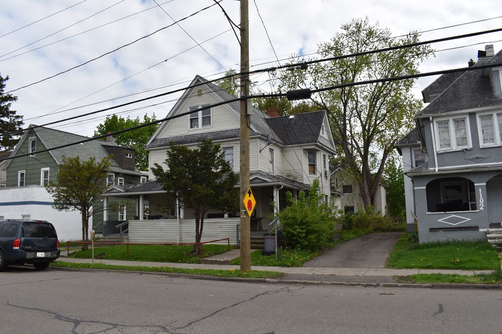 1104 Monroe Ave