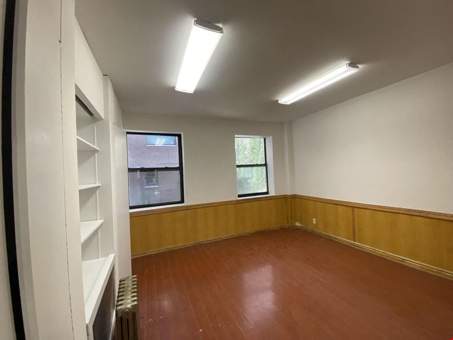 134 Lexington Ave
