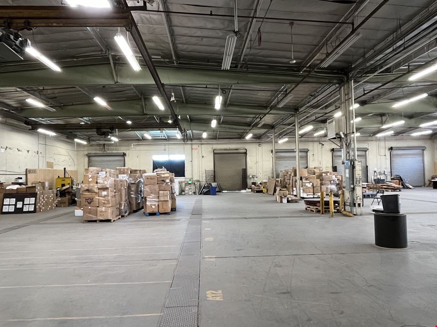 Gardena, CA Warehouse for Rent  #1416 | 1,000-27,289 sq ft