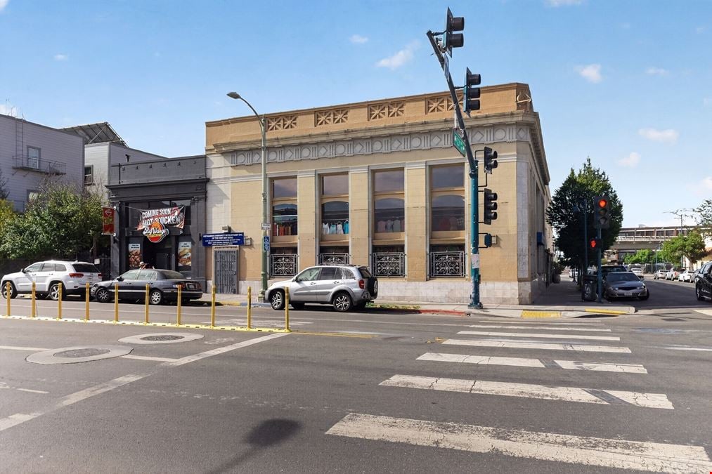 ±7,200 SF Freestanding Retail Building