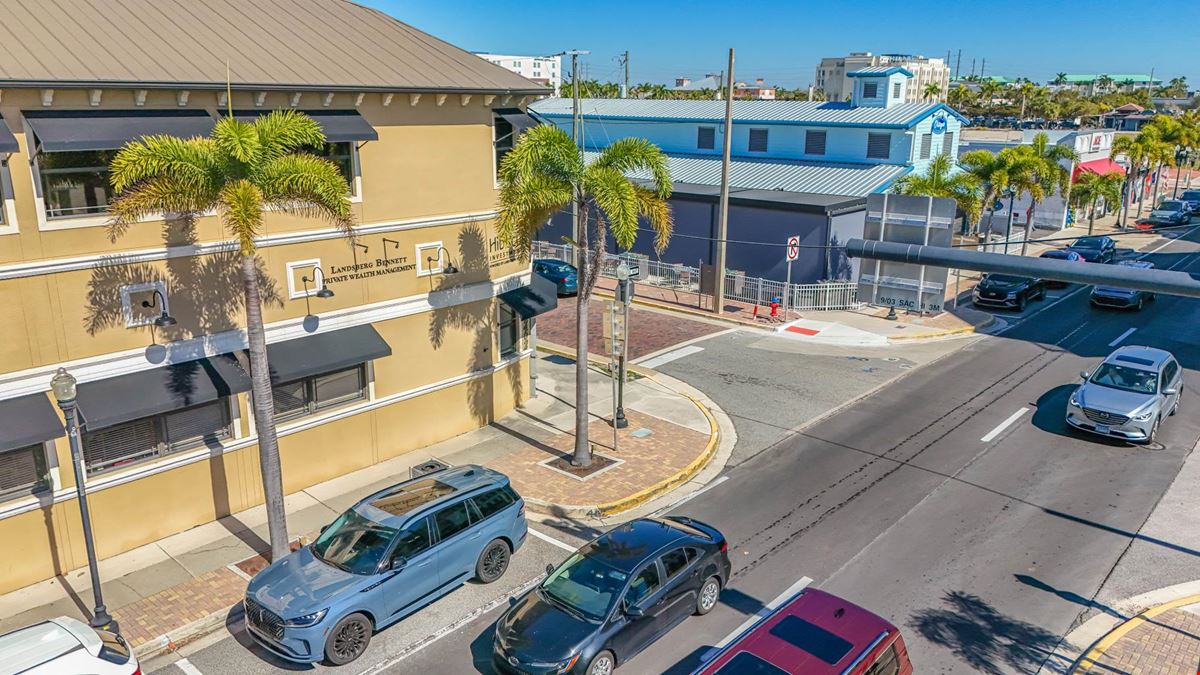 Executive Office in Downtown Punta Gorda