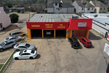 Preview of Industrial space for Rent at 2902 Hillcroft Ave