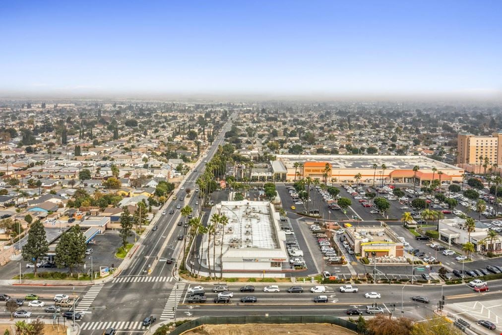 Baldwin Park Towne Center