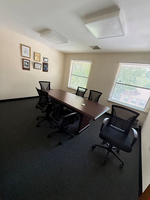 ±1,600 SF Office Condo For Lease