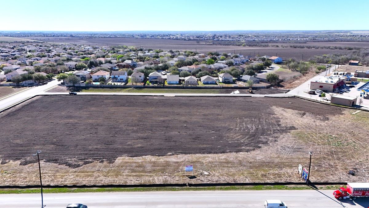 E Loop 1604 & Lower Seguin Rd