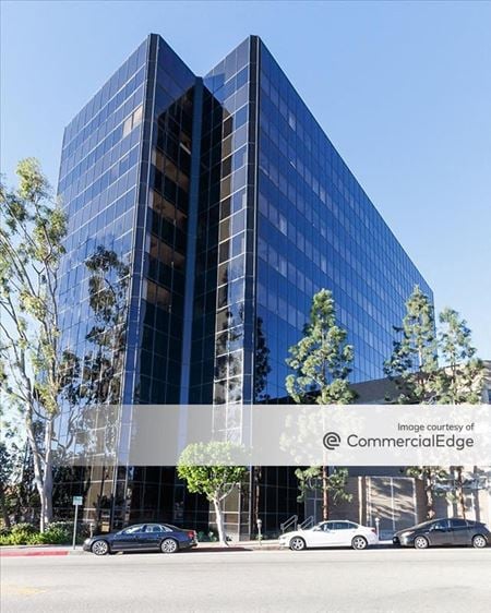 Preview of Office space for Rent at 11611 San Vicente Blvd