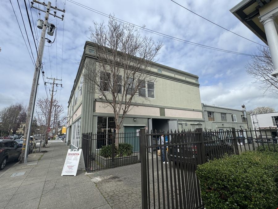 211 Western Avenue, Drees Building