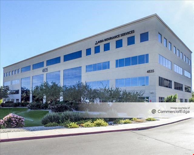 Paradise Valley Corporate Center