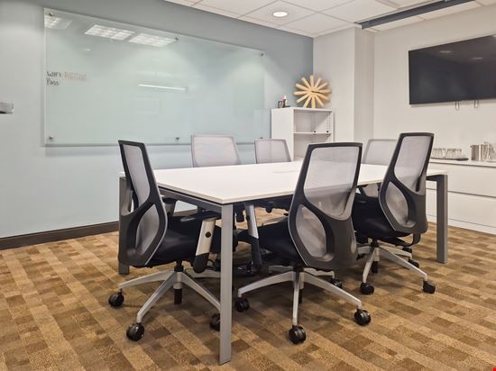 Regus - Louisville – MET Building