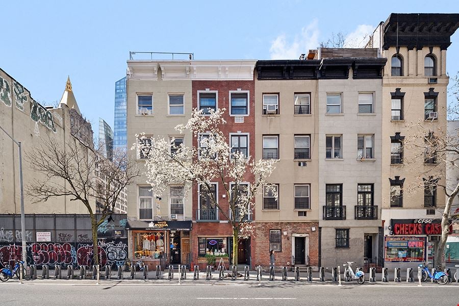 134 Lexington Ave