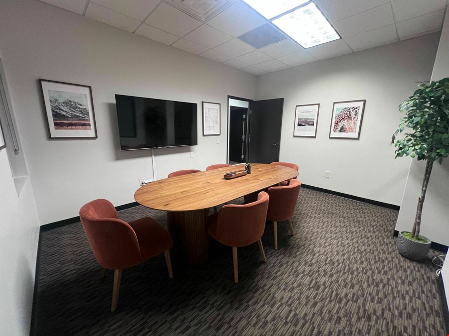 8707 E Vista Bonita Dr, Ste 155