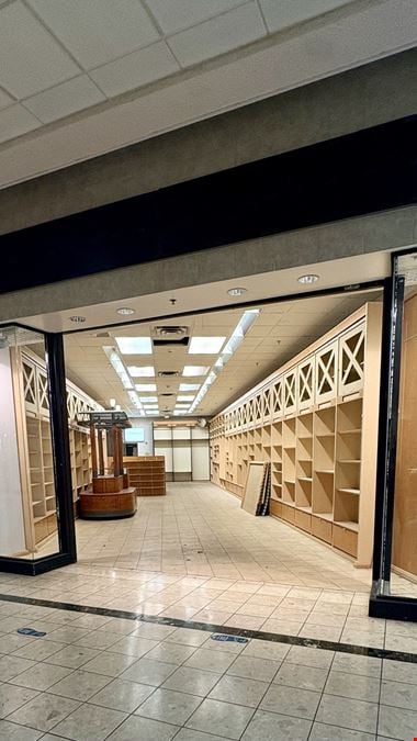 The Shops at Ithaca Mall