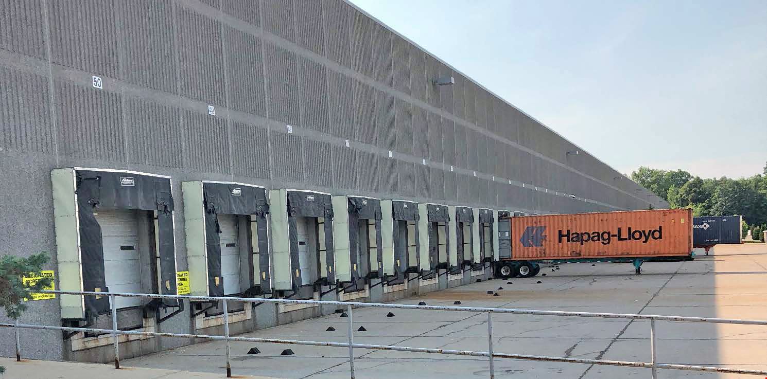 Airport Industrial Center