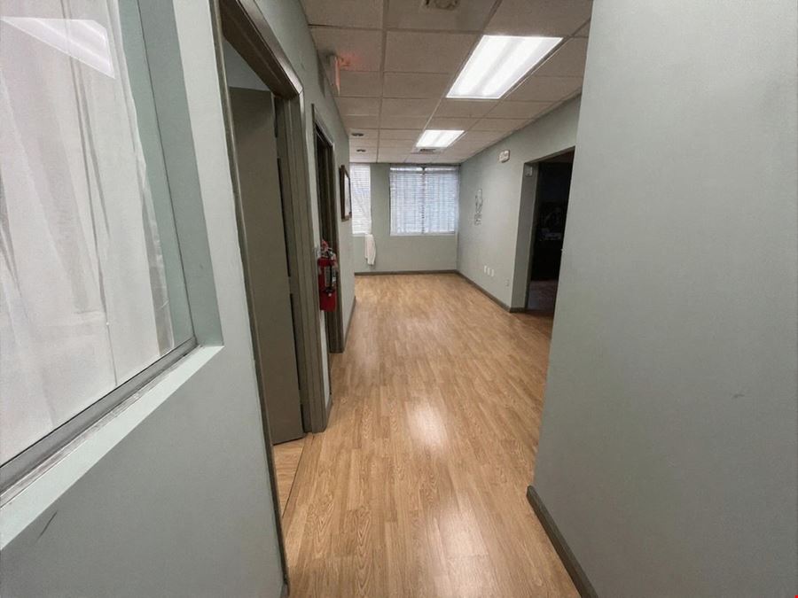 Top Floor Salon/Office Suites