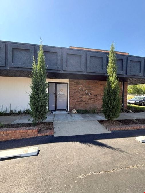 2162 E 61st St - Pitco Building- Office
