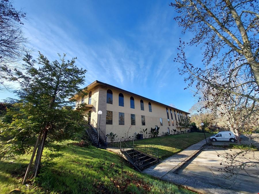FOR LEASE - Sebastopol Office Suites