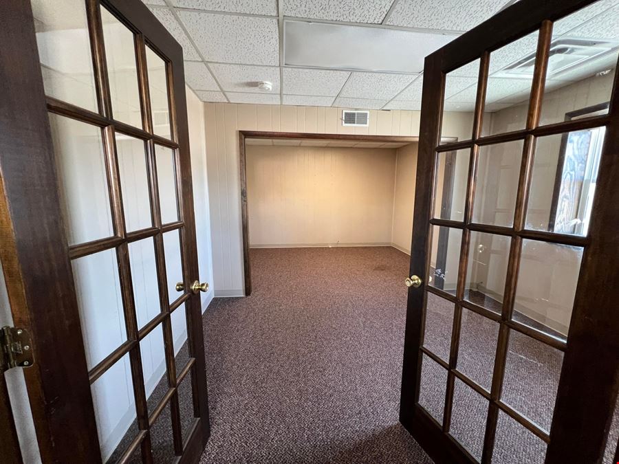 320 Hospital Dr
