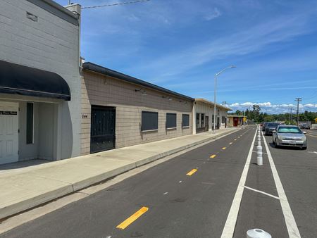 Preview of commercial space at 840-844 Butte Street