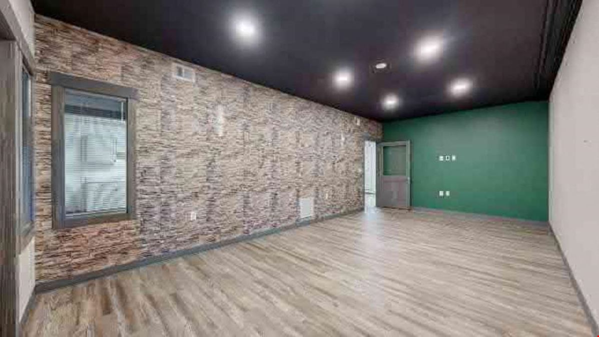 950 Comanche Street
