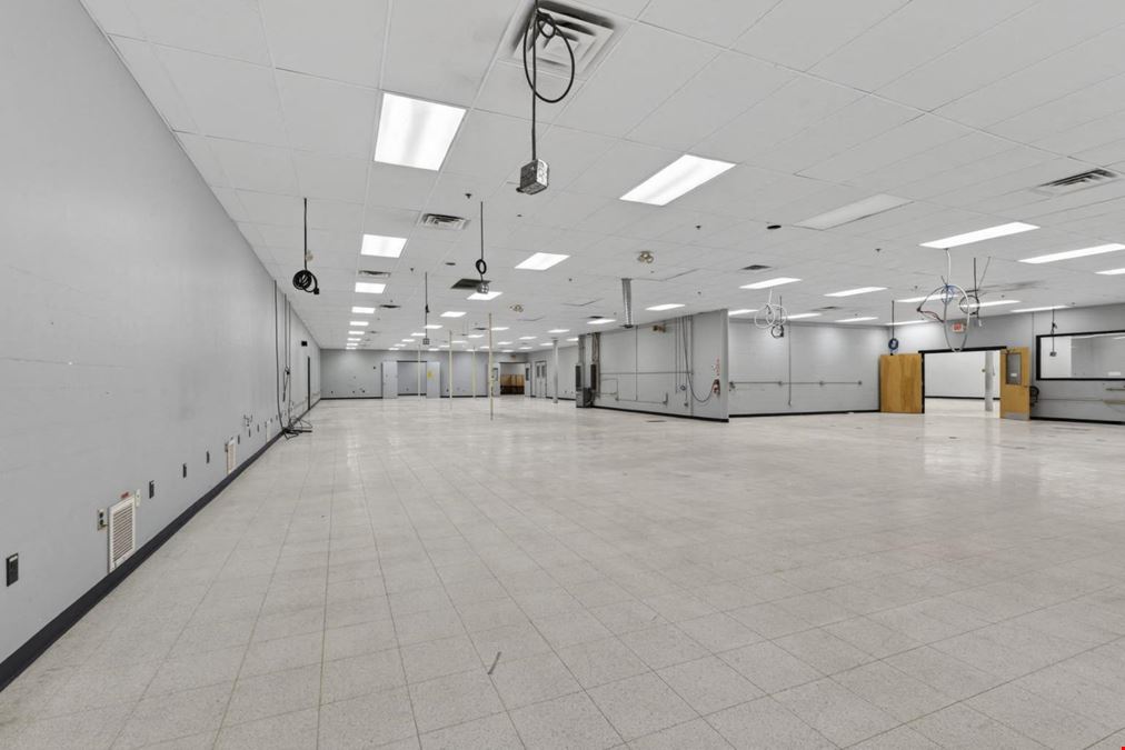 Manchester Industrial Flex/R&D Space with Dock Loading + Heavy Power