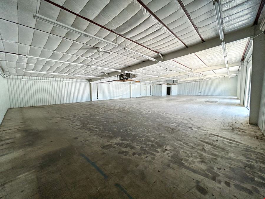 Cleveland, TX - Retail Bldg for Sale/Lease