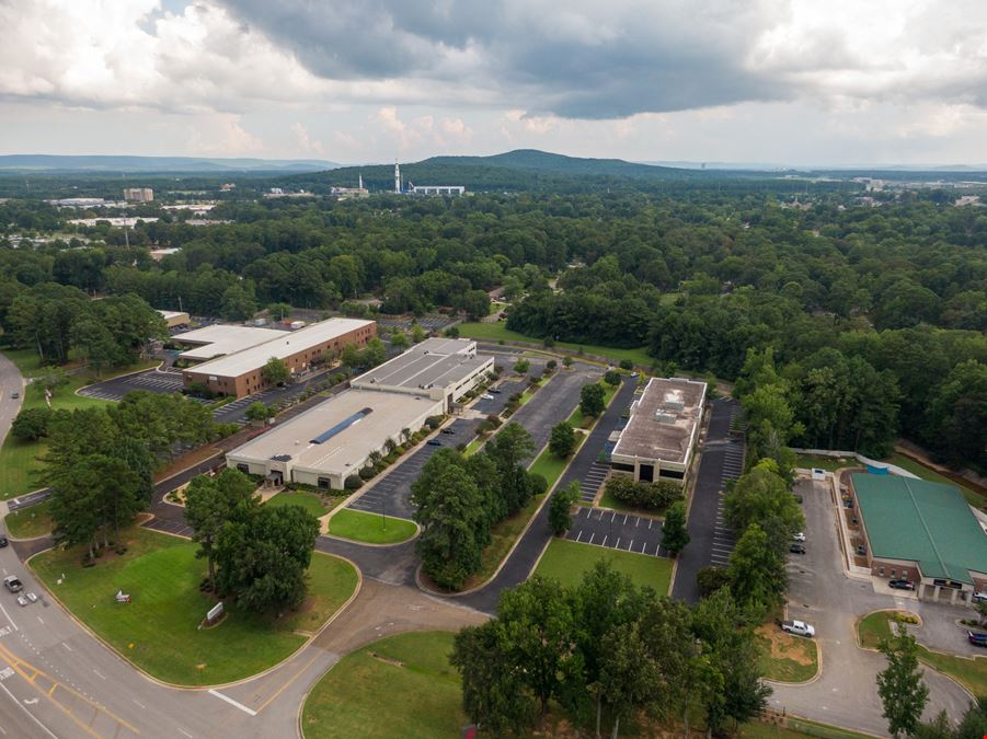 Corporate Office Facility with Simulation Room | Huntsville, AL