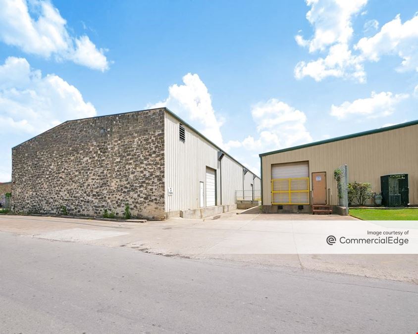 11218 & 11220 Limestone Drive