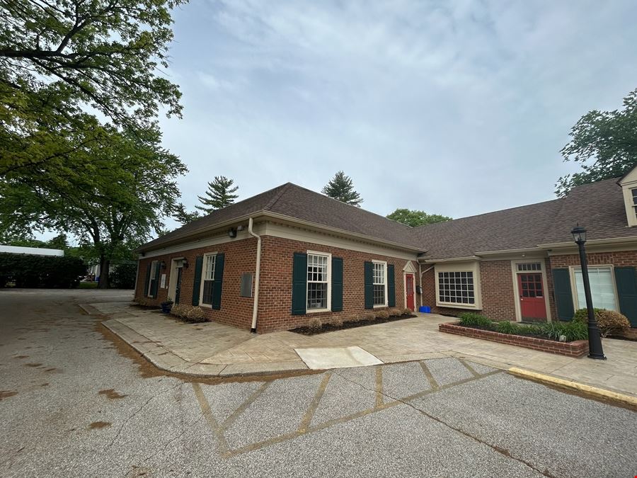 614 Wooster Pike