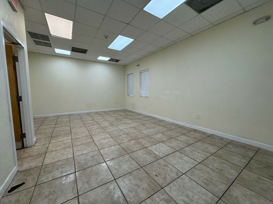 24 SW 10th St