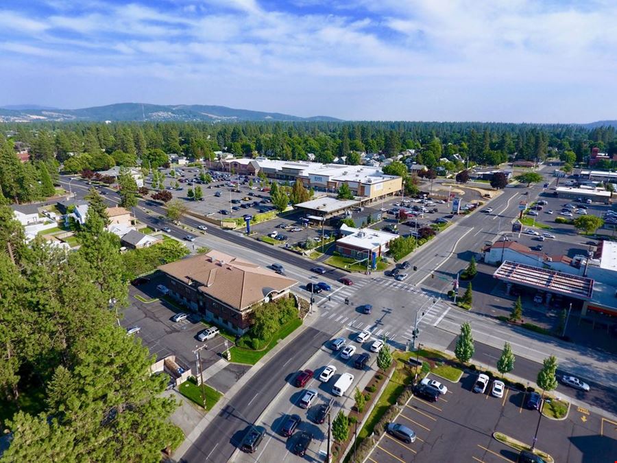 Manito Shopping Center