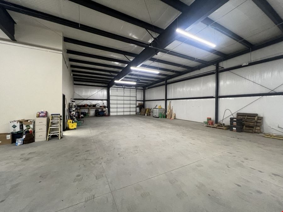 FREE-STANDING WAREHOUSE FOR LEASE