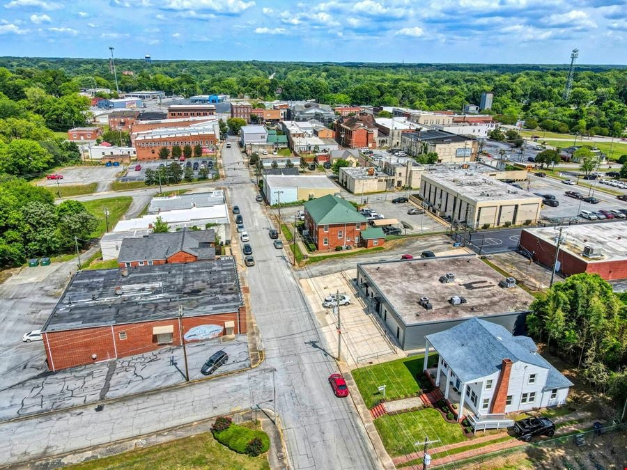 Offices at 221 West Laurens St