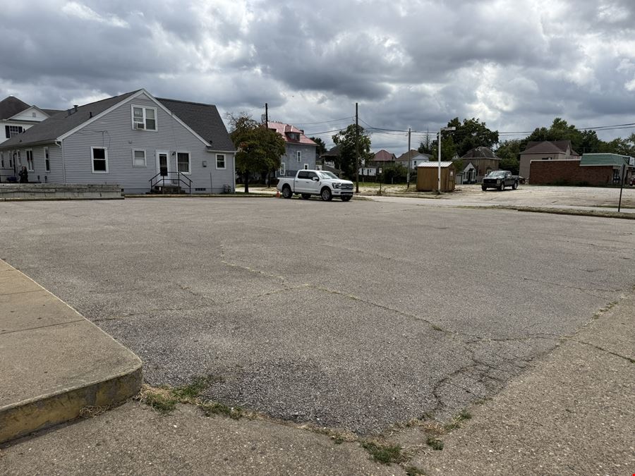 2410 Dudley Ave