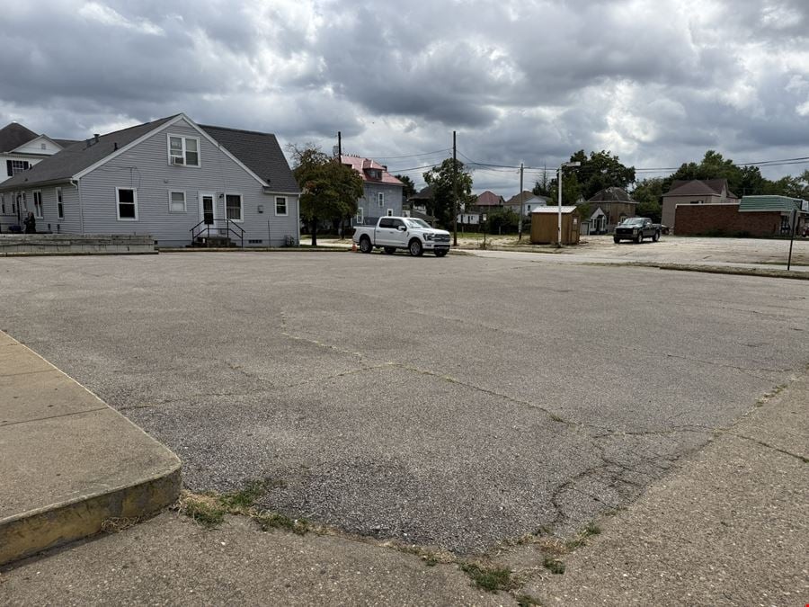 2410 Dudley Ave