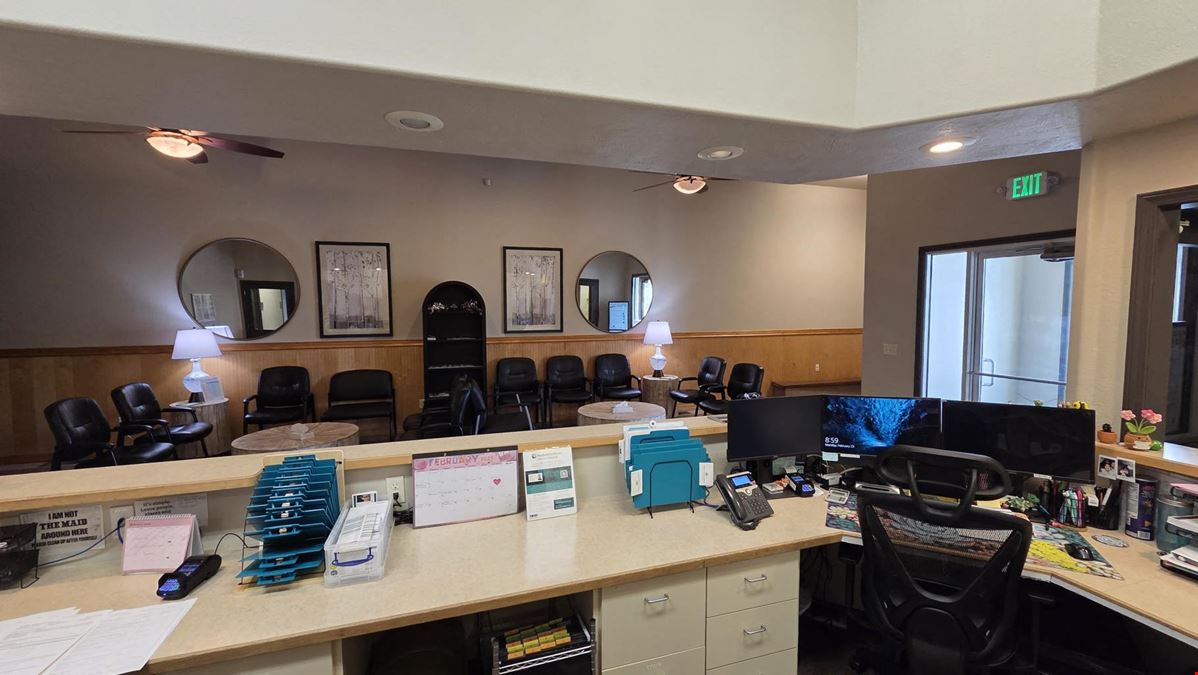 3456 E 17th St, Suite 125