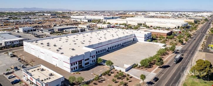 Class A Distribution-Manufacturing Facility for Lease in Phoenix