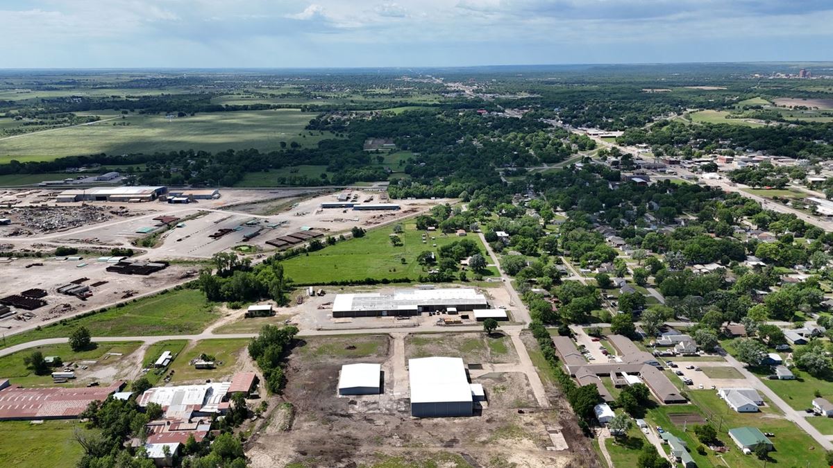 1100 E 14th St. - Industrial