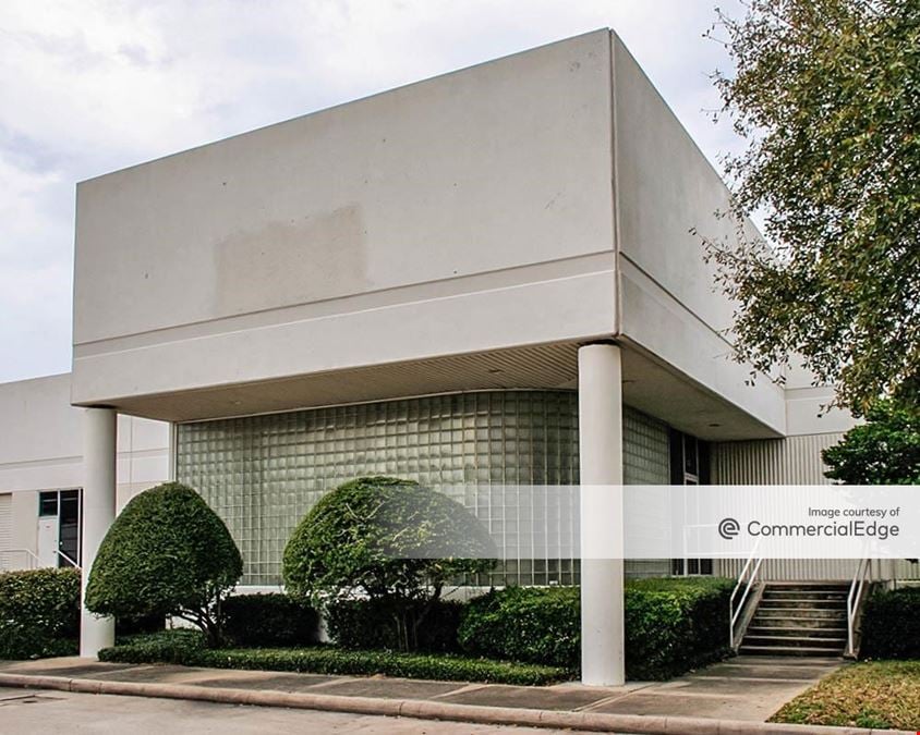 Century Business Plaza